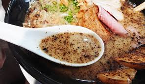 千葉駅近く 麺屋 てい司 にて またもや新作ラーメンを発見 白湯スープにガツンと黒さが響く 黒白湯 を食べてみた 孤高の千葉グルメ
