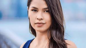 Maxine Ryan's Instagram, Twitter & Facebook