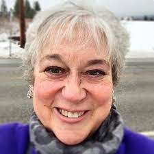 Adele Foley's Instagram, Twitter & Facebook