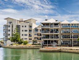 The third column summarises the key changes to the bmsma arising from the bmsm (amendment) bill 1. Strata Titles Amendment Act 2018