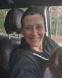 Rachel Rich's Instagram, Twitter & Facebook