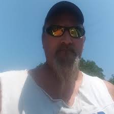 This is a picture of my great grandmother Mary Jane Mosley (on the right)  and her daughter Magnolia Williams Bays. My great grandmother married  Lilburn williams. Mary j Mosley was born on