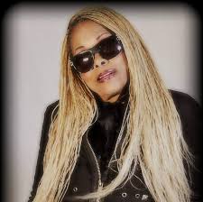 Wooten Brothers perform Sex in a Pan live in studio.… #basslove