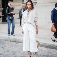 Culottes Kombinieren So Gelingt Euch Der Trend Style Des Fruhlings Culotte Outfit Winter Arbeitskleidung Winterkleid