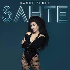 (2011) hande'yle yaz bitmez ( summer doesn't end with hande) is the first remix album by turkish singer hande yener. Sahte Single By Hande Yener Spotify