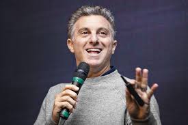 Veja mais ideias sobre luciano huck, huck, angelica e luciano huck. Luciano Huck E Globo Respiram Aliviados Em Meio A Crise Veja