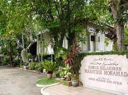 Check spelling or type a new query. Rumah Kelahiran Tun Dr Mahathir Mohammad Royal Residence Alor Setar Travelmalaysia