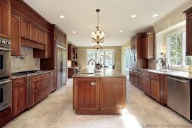 Traditional Medium Wood Cherry Kitchen Cabinets 61 Kitchen Design Ideas Org Close To Floo Luxury Kitchen Design Luxury Kitchen Modern Kitchen Designs Layout