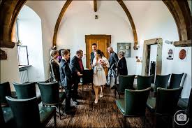 Hattingen liegt südlich von dortmund und essen und ist etwa 30km entfernt. Hochzeit Haus Kemnade Hochzeitsfotograf Hattingen