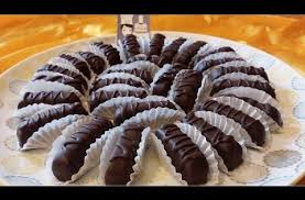 Pin On Sables Et Petits Fours