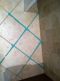 Clorox Clinging Gel Toilet Cleaner Use It For The Bath Sink And Tiled Floor Be Careful With Dark Colored T Cleaning Household Grout Cleaner Toilet Cleaner