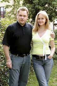 Mají dvě dcery a taky spolu (i sólo) účinkují v řádce projektů, které přetrhl koronavirus. Vaclav Kopta Blizenec A Simona Vrbicka Vahy Pro Zeny Blesk Cz