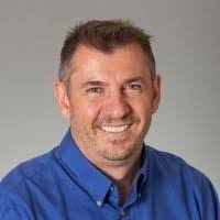 Eric Romain's Instagram, Twitter & Facebook