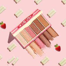 If You Spent Your Childhood Breaking Off Pieces Of Kit Kat Bars Then You Re Going To Love This Latest Makeup Coll Etude House Eyeshadow Etude House Kat Makeup