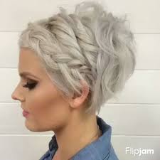 See the latest hair trends to find the hair style of classic and modern style cut hair according to the type of your hair.review now with the article title 40+ cute easy hairstyles for short hair for beginners the following. 10 Best Short Hairstyles Haircuts For 2021 That Look Good On Everyone