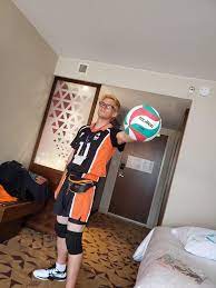 At the start of the movie, she is seen wearing a buttoned. I Cosplayed Tsukishima At Sakura Con My First Cosplay Ever D Haikyuu