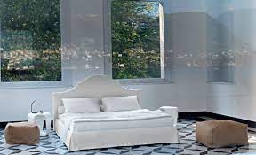 Cinova Bed