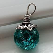 Pin By Monica Dellova On Craft Ideas Marble Jewelry Cracked Marbles How To Make Necklaces
