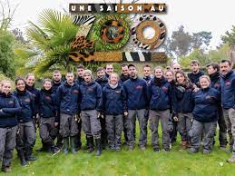 Le tournage devrait durer jusqu'au début du mois de juin, pour une diffusion des. Video Une Saison Au Zoo Saison 8 Decouvrez Les Coulisse Tele Star