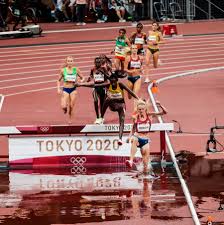 Together, the couple has steeplechase racing running through their veins. Tsthzccoohwv1m