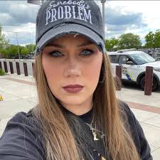 Just finished Grandma's House by Amy Tackett and loved it! A twisty little  holiday short story full of surprises and a killer ending! The author  certainly packs