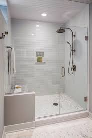 Mur Briques Petite Salle De Bain Baignoire Bathroom Remodel Shower Shower Remodel Bathroom Remodel Master