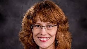 Get to Know … Dona Warren