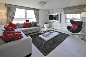 Better homes was a lifestyle game show that was broadcast on itv from 4 january 1999 to 1 july 2003 and was presented by carol vorderman. Showhome Open The Gate To A New Home Glasgow Times