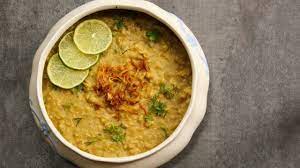 Jul 19, 2021 · dalam sebuah hidangan bubur manado terdapat campuran sayur dan lauk pauk baik yang hewani atau nabati. Harees Bubur Rempah Khas Arab Yang Populer Saat Ramadhan Kumparan Com