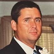 Kelly Beckham's Instagram, Twitter & Facebook