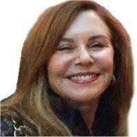 Paula Rohr's Instagram, Twitter & Facebook