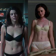 Lauren Graham + Alexis Bledel - The Gilmore Bellies : rCelebrityBelly