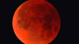 Of or relating to the moon: Lunar Eclipse 2021 Rare Super Blood Moon To Be Seen On 26 May