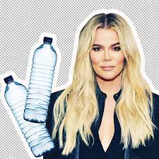Khloe kardashian took to twitter to remark on her appearance in thursday night's episode of keeping up with the kardashians. Kjmmcbimanfvzm