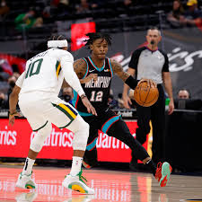 How ja morant gets downhill to attack the basket. Ja Morant S Pick And Roll Upside Grizzly Bear Blues