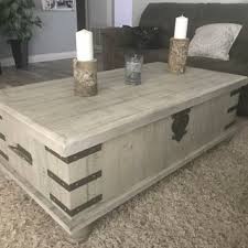 Carynhurst Coffee Table With Lift Top In 2020 Coffee Table Solid Coffee Table Lift Top Coffee Table