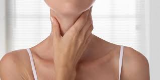 Quel est le rôle de la glande thyroide ? Les 8 Symptomes Qui Peuvent Reveler Un Probleme De Thyroide