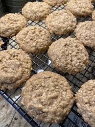 Quaker S Best Oatmeal Cookies Recipe Quaker Oats Recipe In 2020 Best Oatmeal Cookies Oatmeal Cookie Recipes Quaker Oatmeal Cookie Recipe