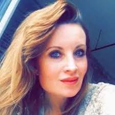 Tracey Conrad's Instagram, Twitter & Facebook