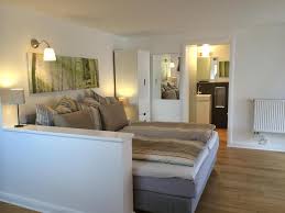 Sie sind auf der suche nach wohnungen, dann sind sie hier genau richtig. Modernes Apartment Adendorf 2 4 Deutschland Adendorf Booking Com