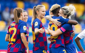 Asisat oshoala is congratulated by her barcelona teammates after opening the scoring against manchester city photograph: Asisat Oshoala On Song As Barcelona Women Thrash Madrid The News Panorama