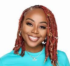 Cleo Tehrani's Instagram, Twitter & Facebook