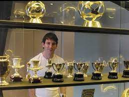 News on messi, coutinho, suárez and piqué. Checkout Lionel Messi Trophy Room Sports Nigeria