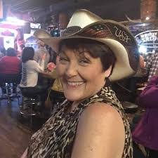 Vicky Stewart's Instagram, Twitter & Facebook