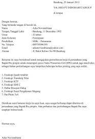 Surat lamaran kerja adalah suatu dokumen resmi yang harus kita buat jika ingin melamar suatu pekerjaan, baik itu di pabrik, di toko, di kantor, di bank. 20 Contoh Surat Lamaran Kerja Pabrik Roti