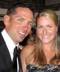 Headline Poynter Lite:Sarah Baumgartner and Daniel Gault