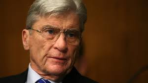 John Warner, Genteel Senator From Virginia, Dies at 94