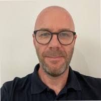 Andrew Teer's Instagram, Twitter & Facebook