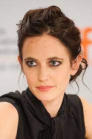 Her father, walter green, is a dentist who appeared in the 1966 film au hasard balthazar (1966). File Eva Green Headshot Jpg Wikimedia Commons