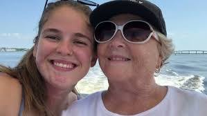 Phyllis Walls's Instagram, Twitter & Facebook